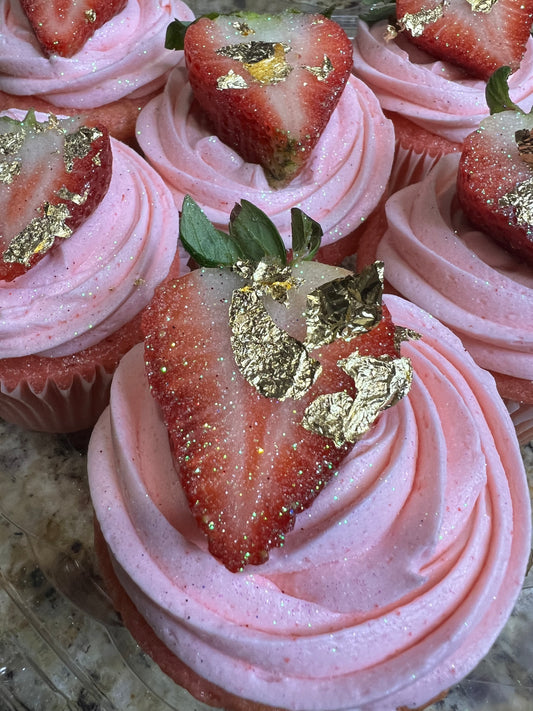 24K Strawberry Bliss Cupcake